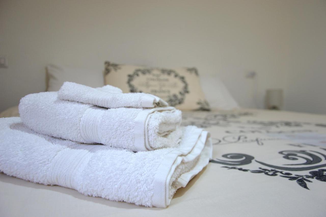 Mille Soli Bed&Breakfast Buggerru Eksteriør billede